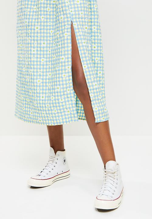 Missguided - Floral gingham puff sleeve midi dress - blue