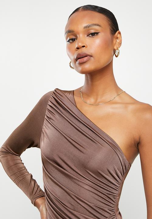 Missguided - Ruched slinky asymetric wrap dress - chocolate brown