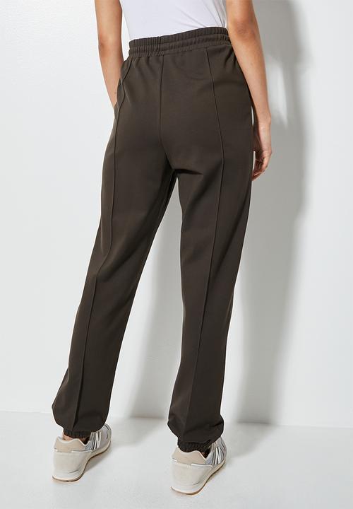 Superbalist - Pintuck jogger - choc