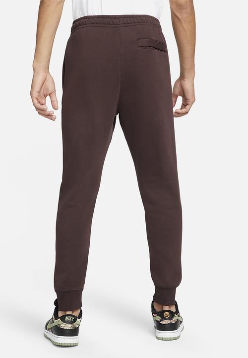 Nike - NSW  Club Fleece Joggers - brown