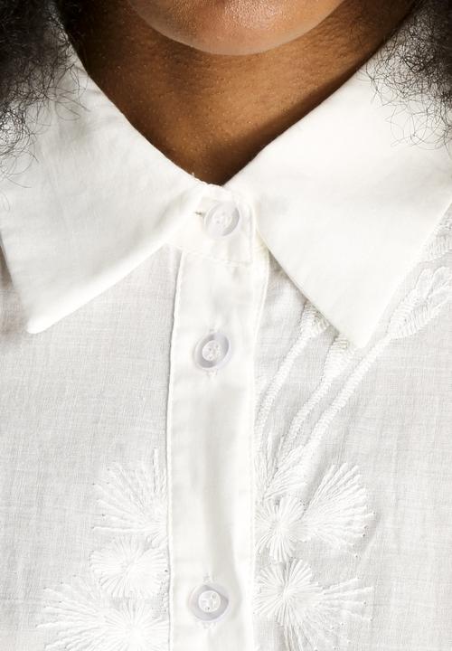 Dahlia - Lila Embroidered Blouse