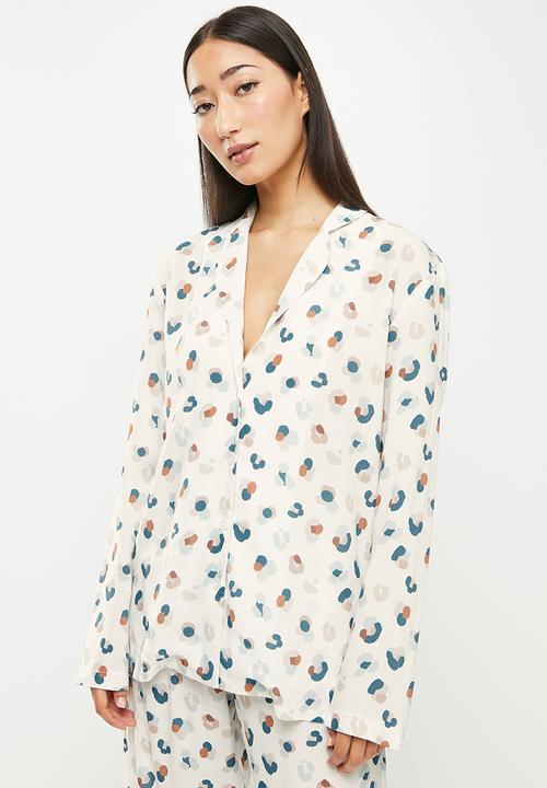 Superbalist - Sleep shirt & pants set - soft leopard