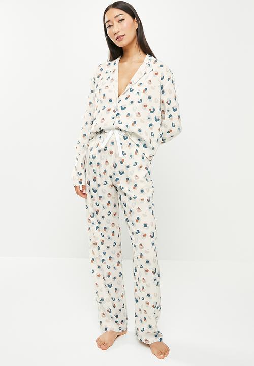 Superbalist - Sleep shirt & pants set - soft leopard