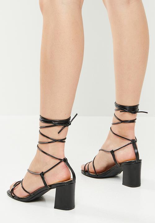 Superbalist - Kenlani open block heel - black
