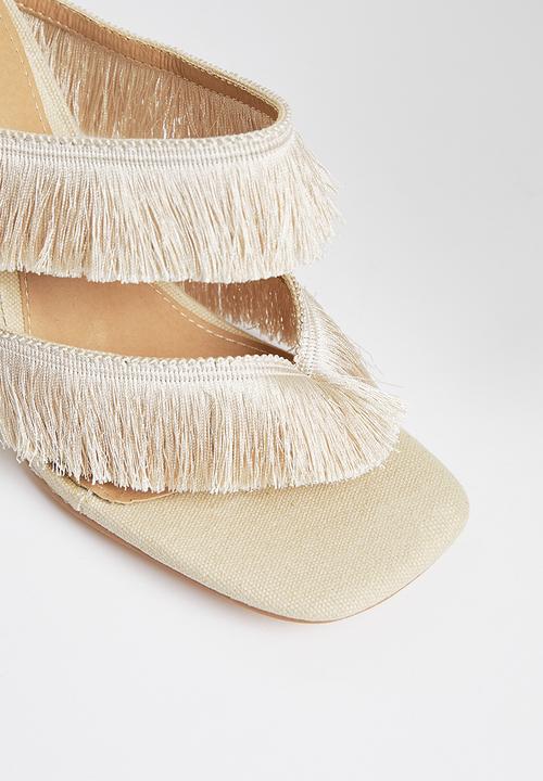 Missguided - Fringe double strap mule heel - cream