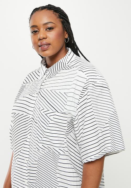 Me&B - Plus short shirtdress - black & white 