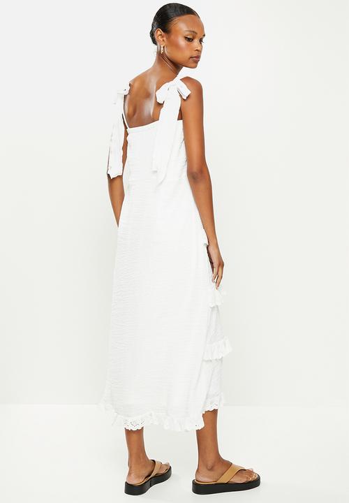 Missguided - Cami ruffle tiered midi dress - white