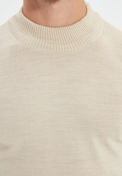 Trendyol - Chris high neck slim fit knit - beige