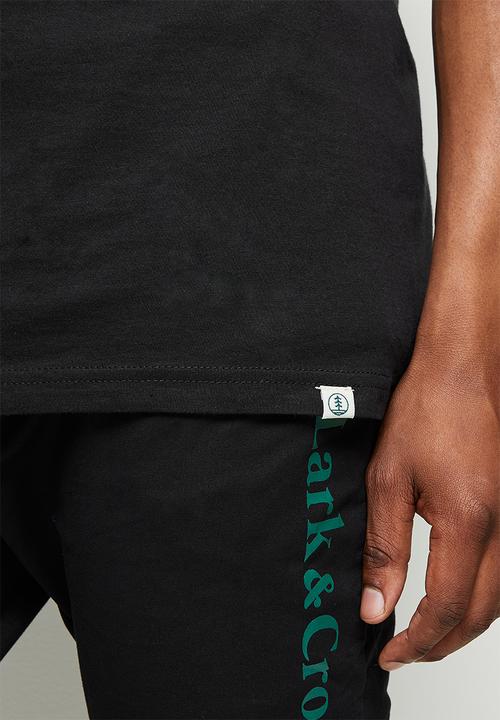 Lark & Crosse - L&c graphic crew neck tee - black