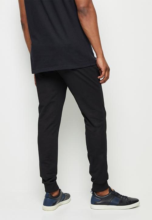 Lark & Crosse - Eldy slim fit sweatpants - black