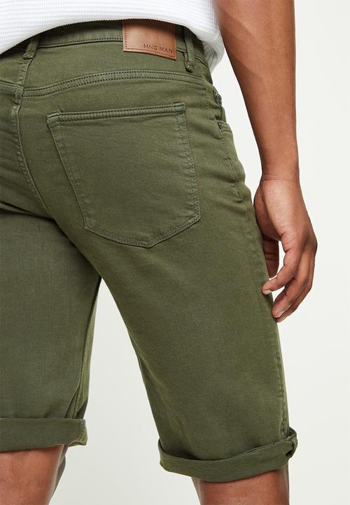 MANGO - Bermuda shorts nepto - green