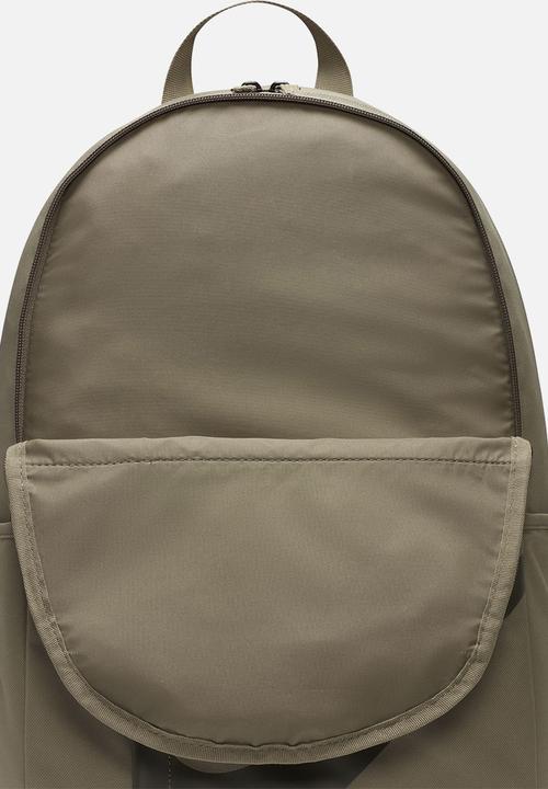 Nike - Nike elemental - matte olive, black & cargo khaki