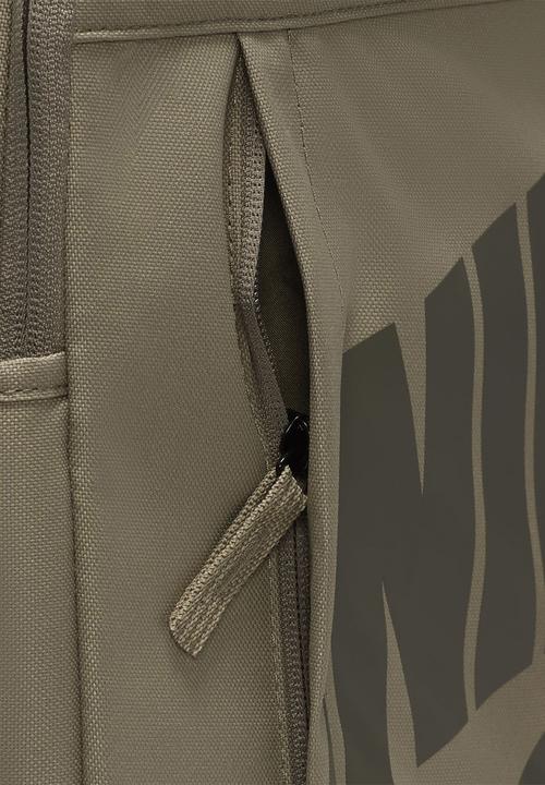 Nike - Nike elemental - matte olive, black & cargo khaki