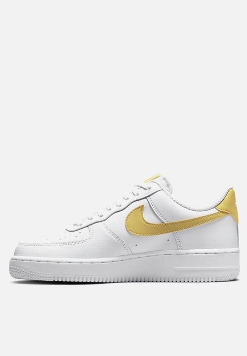 Nike - Air force 1 '07 - white/saturn gold-white-white