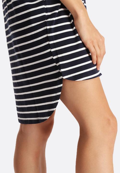 Vero Moda - Cappy Loose Dress
