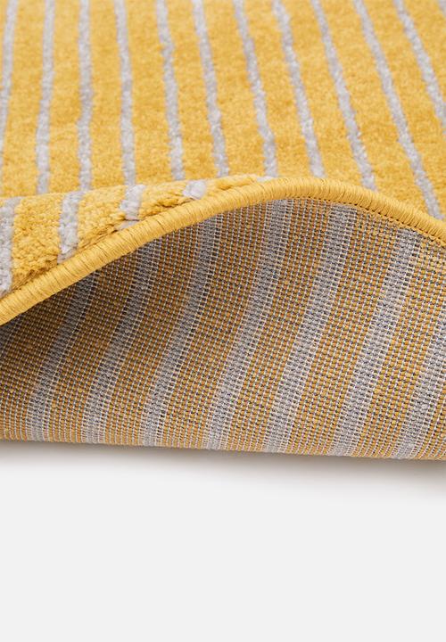 Hertex Fabrics - Divide tuscan rug - mustard 