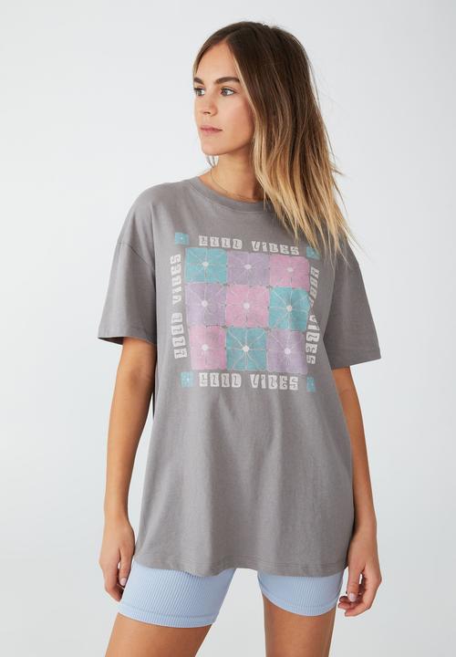 Cotton On - Boyfriend fit graphic tee - good vibes & thunder grey