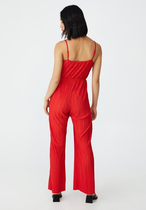 Cotton On - Petite knit strappy pleated playsuit - candy apple