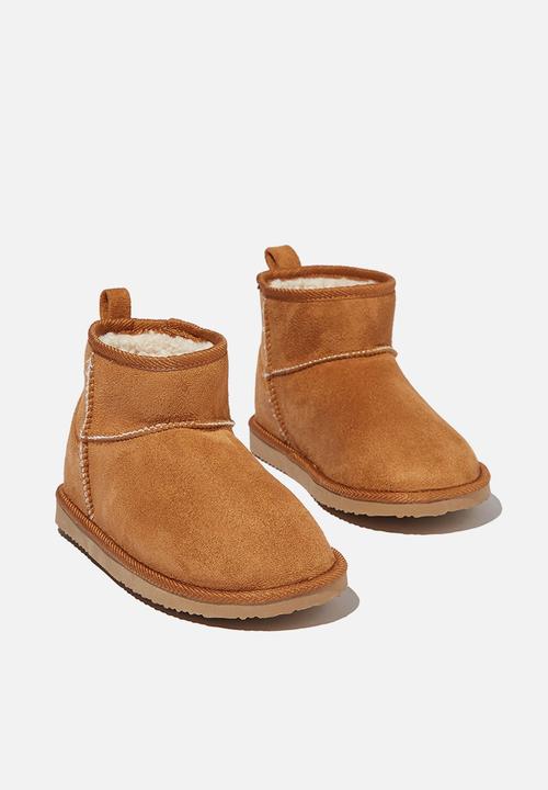Cotton On - Body super cropped home boot - maple syrup
