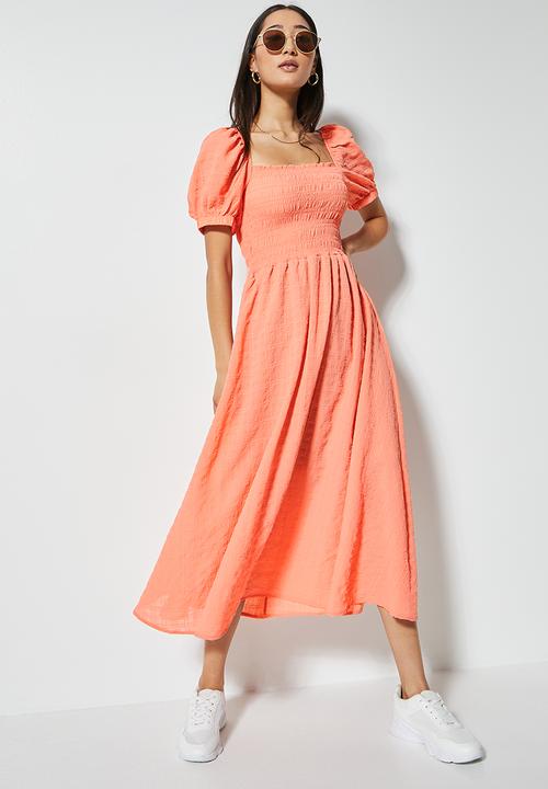 Superbalist - Off the shoulder shirred maxi dress - canteloupe