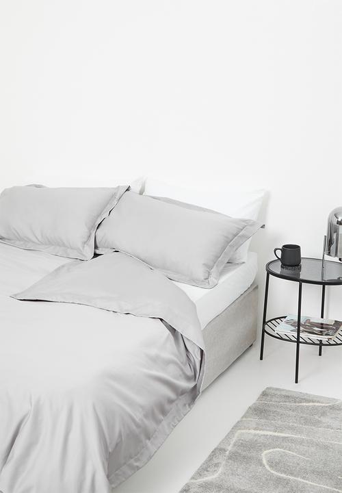 Sheraton Textiles - 400TC Egyptian Cotton straight stitch duvet cover set - grey 