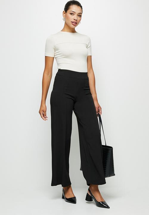 edit - Textured bootleg pant - black