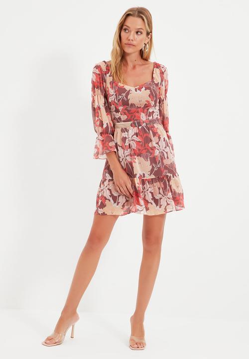 Trendyol - Ruffle patterned dress - brown