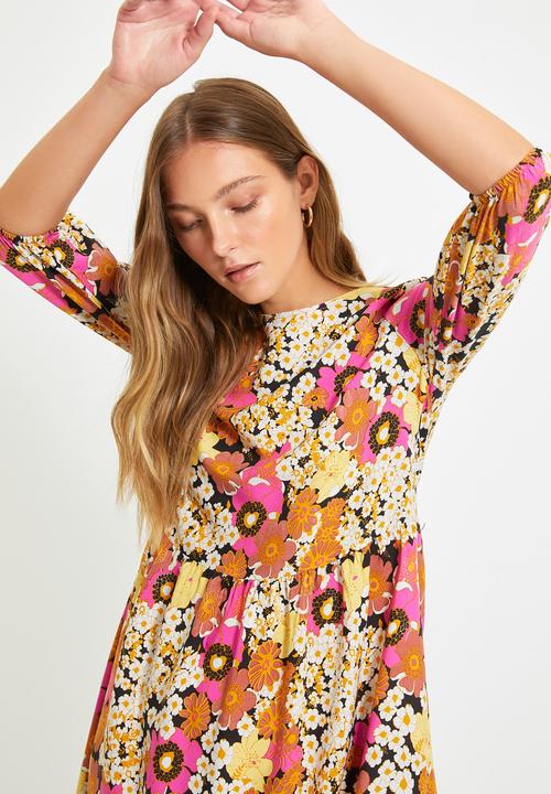 Trendyol - Floral pattern dress - multi