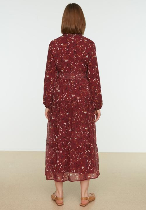 Trendyol - Printed judge collar belted veiling dress - red