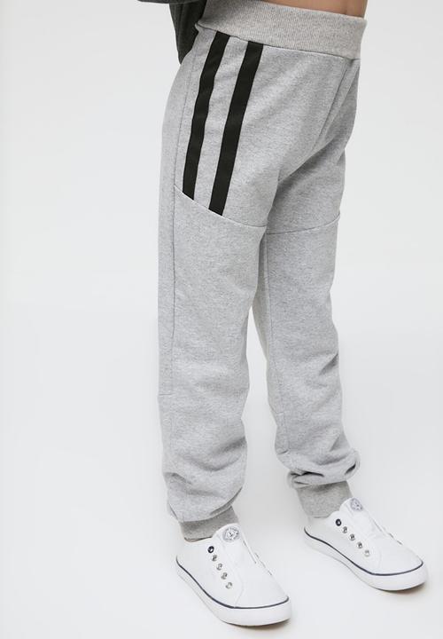 Trendyol - 2-stripe jogger - gray