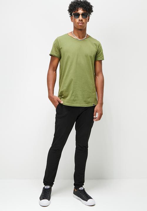 STYLE REPUBLIC - Raw edge curved hem scoop neck tee - khaki green