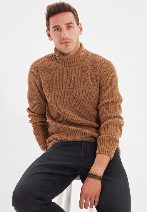 Trendyol - Slim fit turtle neck knit - camel
