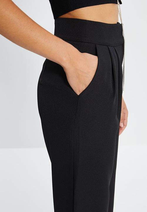 Trendyol - Flowy pleated wide leg trousers - black