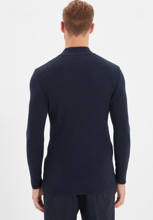 Trendyol - Jarred slim fit quarter zip knit - navy
