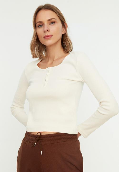 Trendyol - Collar snap fastening ribbed knitted blouse - ecru