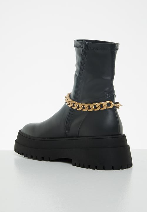 Public Desire - Tessa chunky chain ankle boot - black