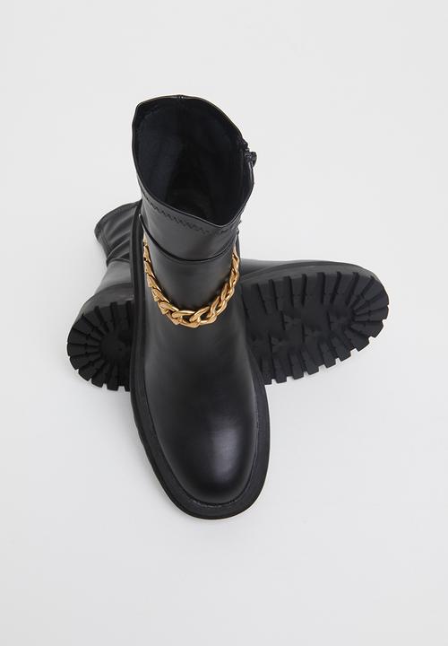 Public Desire - Tessa chunky chain ankle boot - black