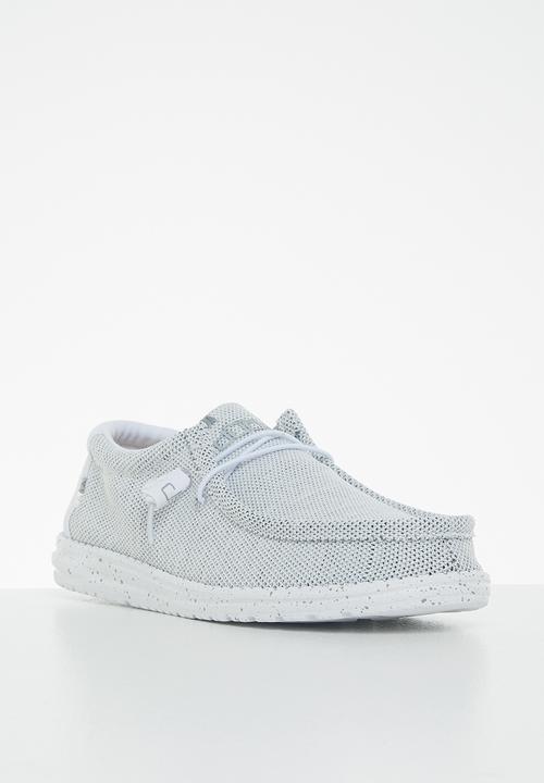 Hey Dude - Wally sox - stone white