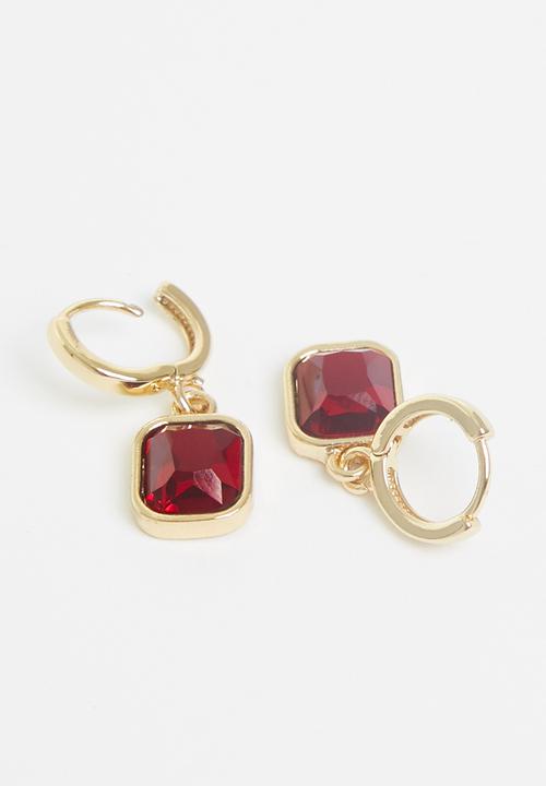 Rubi - Premium huggie hoop - gold plated ruby