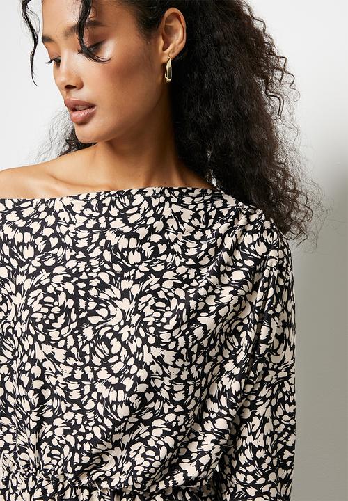 MILLA - Slash neck bodycon dress - black & ecru