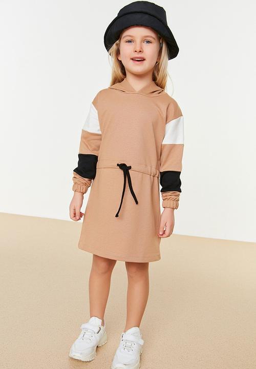 Trendyol - Girls long sleeve dress - camel