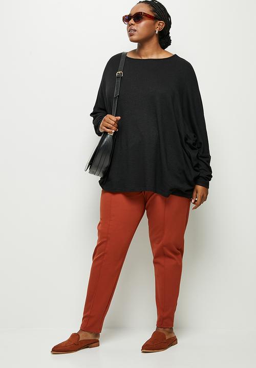 edit Plus - Soft touch oversize top - black