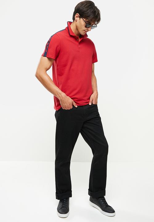 GUESS - Pique short sleeve tape polo - red