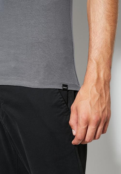 Superbalist - James muscle fit vee neck tee - charcoal grey