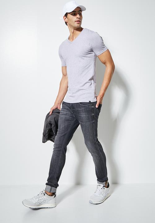 Superbalist - James muscle fit vee neck tee - grey melange