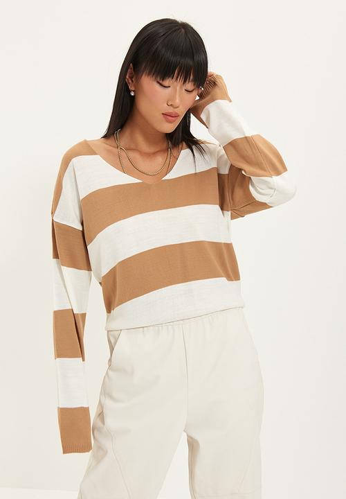 Trendyol - V-neck color block knitwear sweater - camel