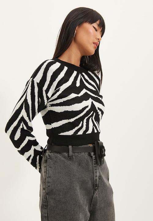Trendyol - Crop jacquard sweater - black