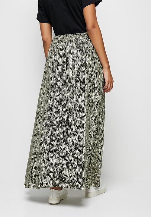edit - Pull on slit maxi skirt - black & stone