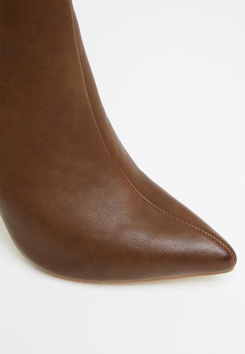 Miss Black - Boss3 ruched boot - chocolate