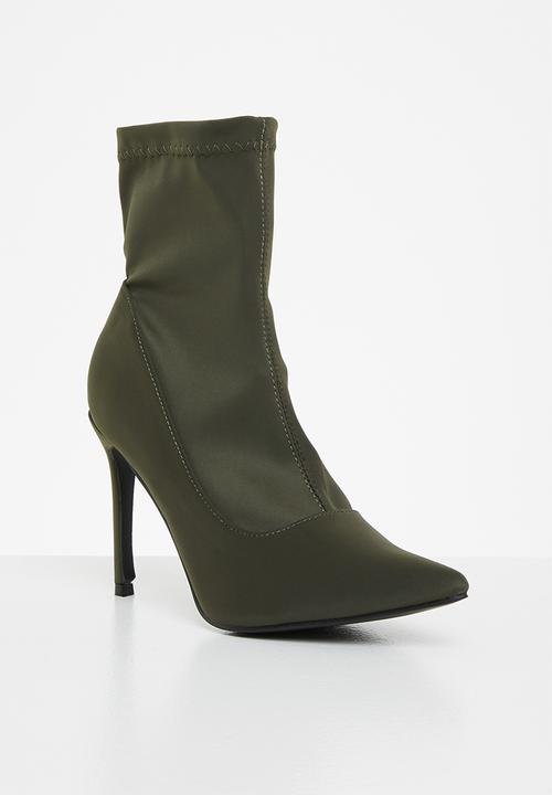 Miss Black - Lykra1 sock boot - olive